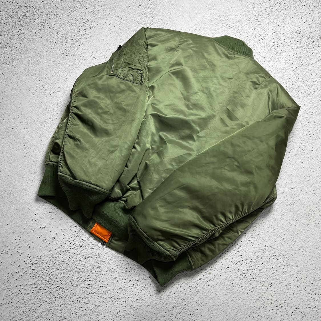 Alpha Industries MA-1 Flight Jacket 상품이미지6