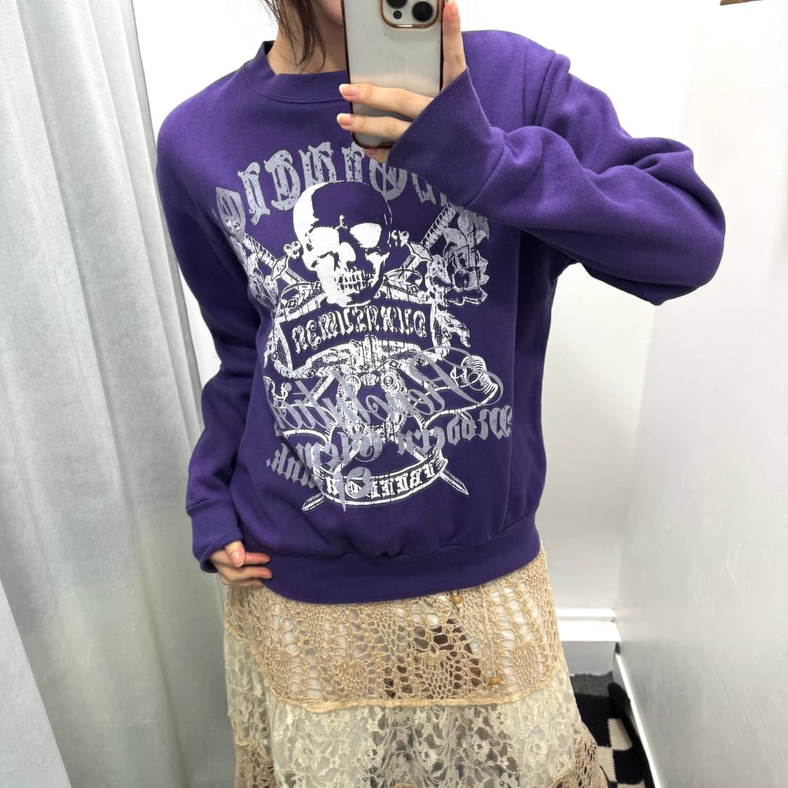 TVW 퍼플 해골프린팅 스웻셔츠 상품이미지2