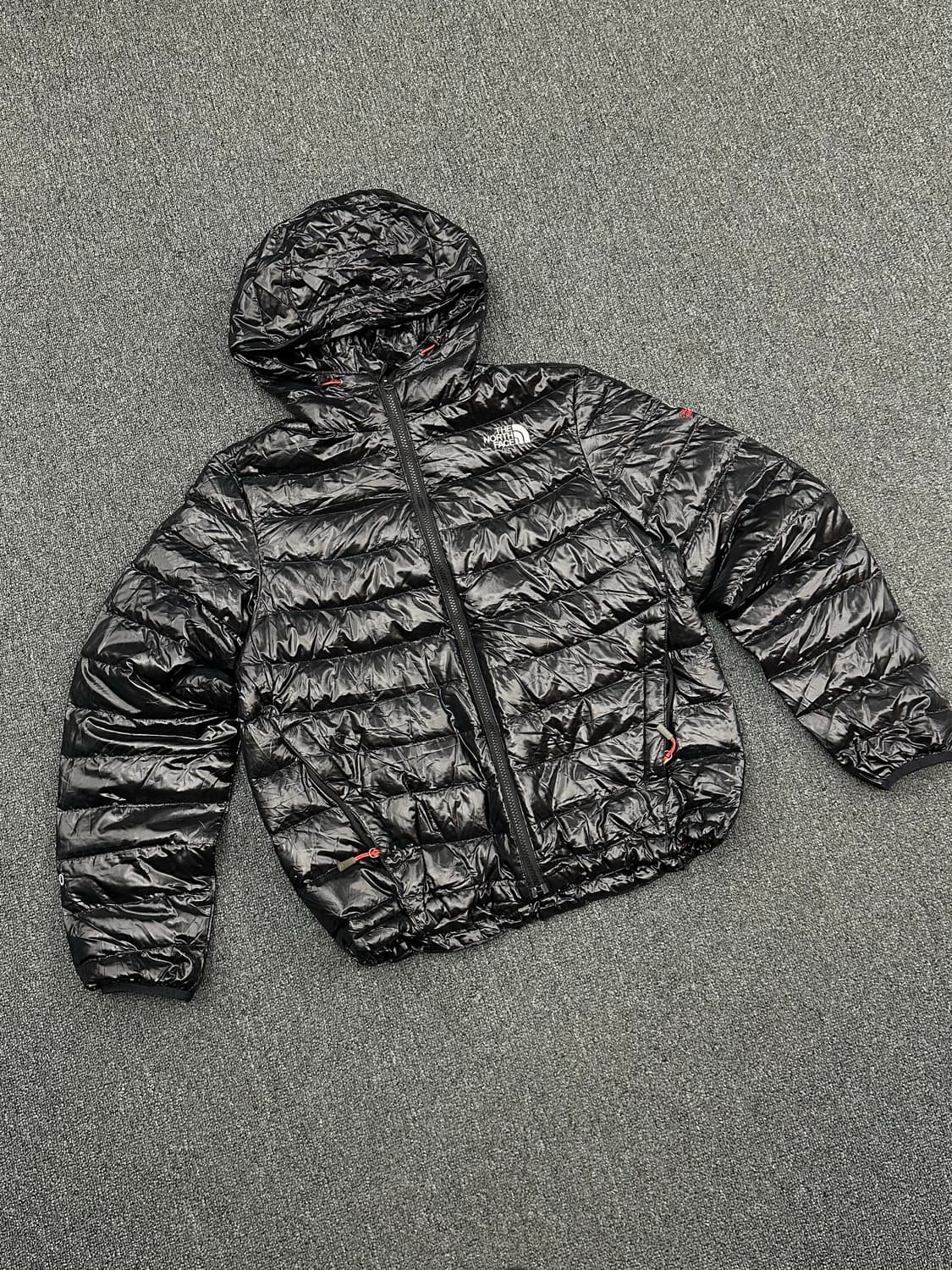 XL)노스페이스 써밋 구스다운 유광 후드경량패딩 상품이미지2