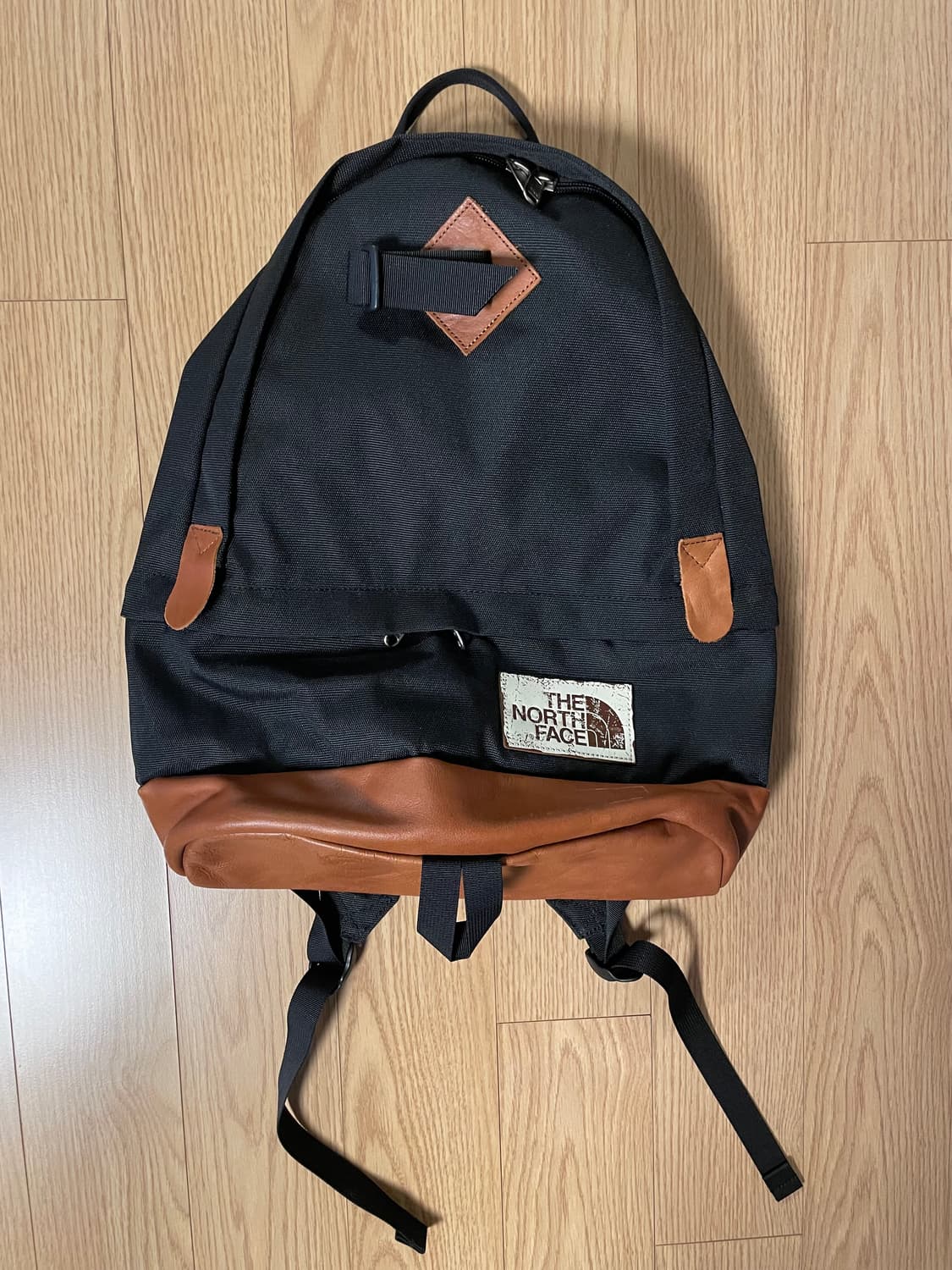 The North Face retro 백팩 상품이미지1
