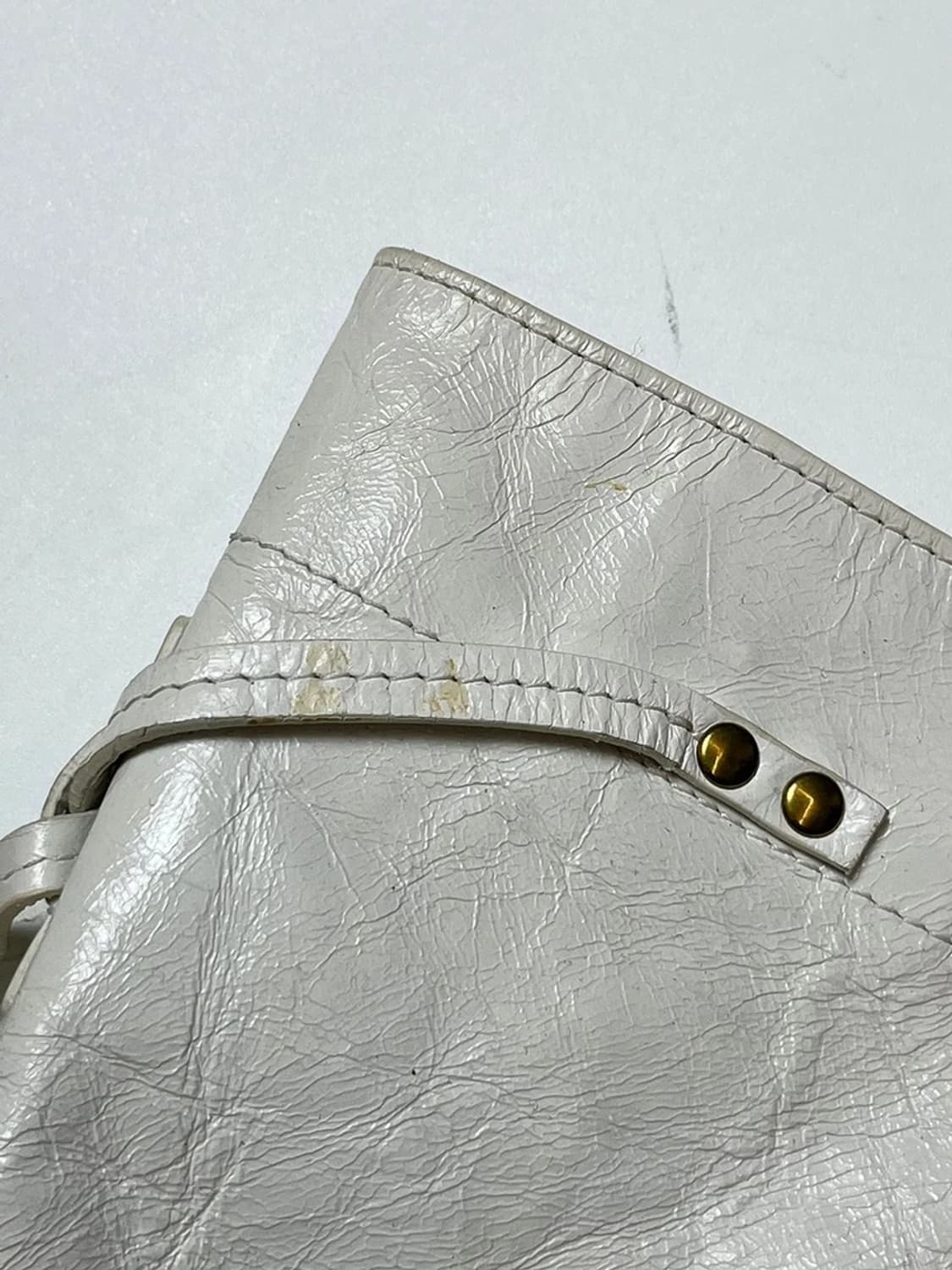 이자벨마랑 20ss 화이트 크링클 쇼퍼백 Q1416 상품이미지4