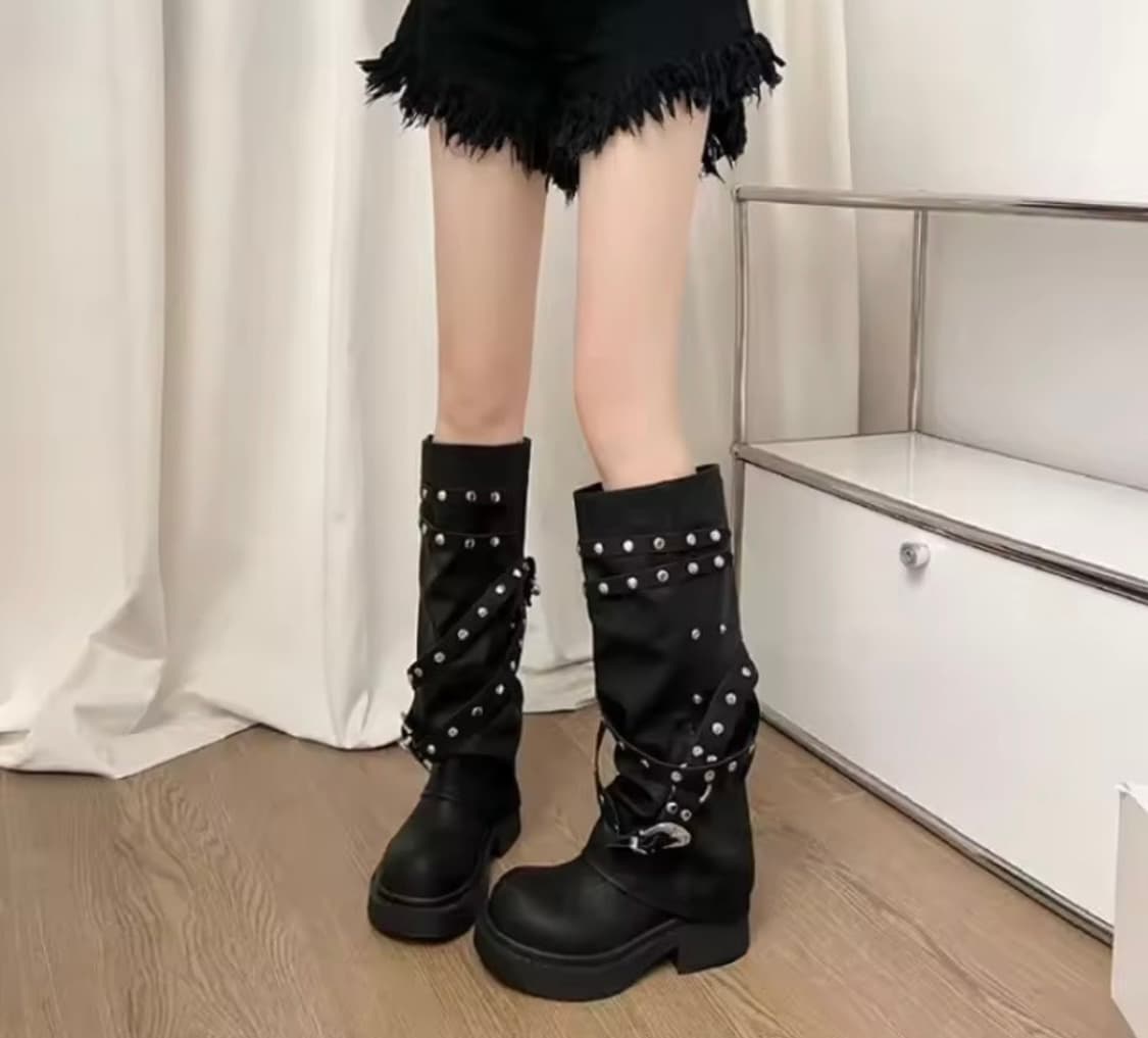 펑크 블랙 스터드 아일렛 워커 롱부츠 상품이미지3