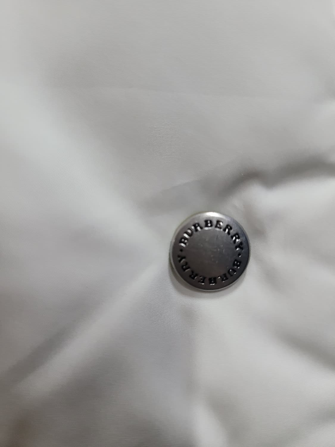 Burberry 버버리 다운 베스트 상품이미지6