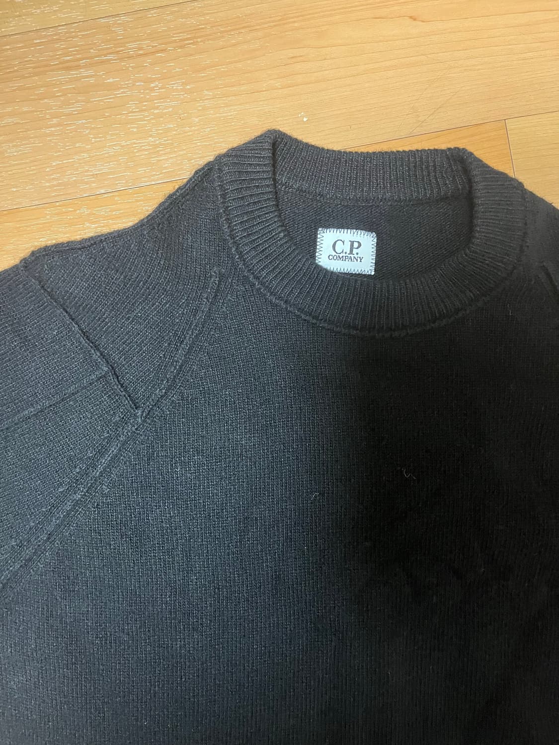 씨피 컴퍼니 니트 상품이미지3