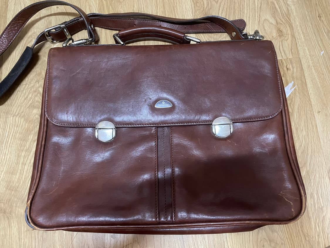 쌤소나이트 클래식 레더 크로스백 서류가방 상품이미지1