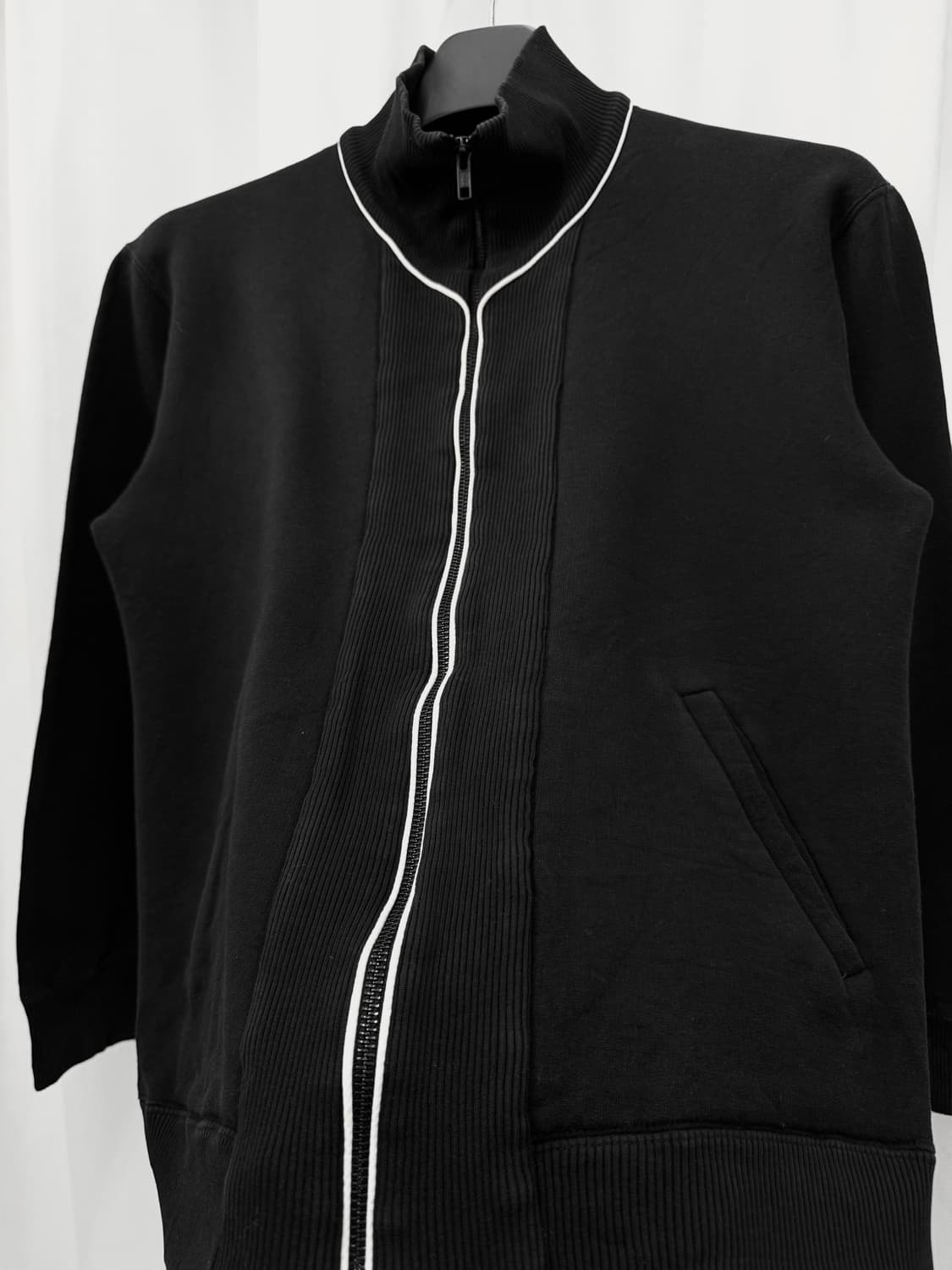 agnes b homme 파이핑 집업 자켓 상품이미지3