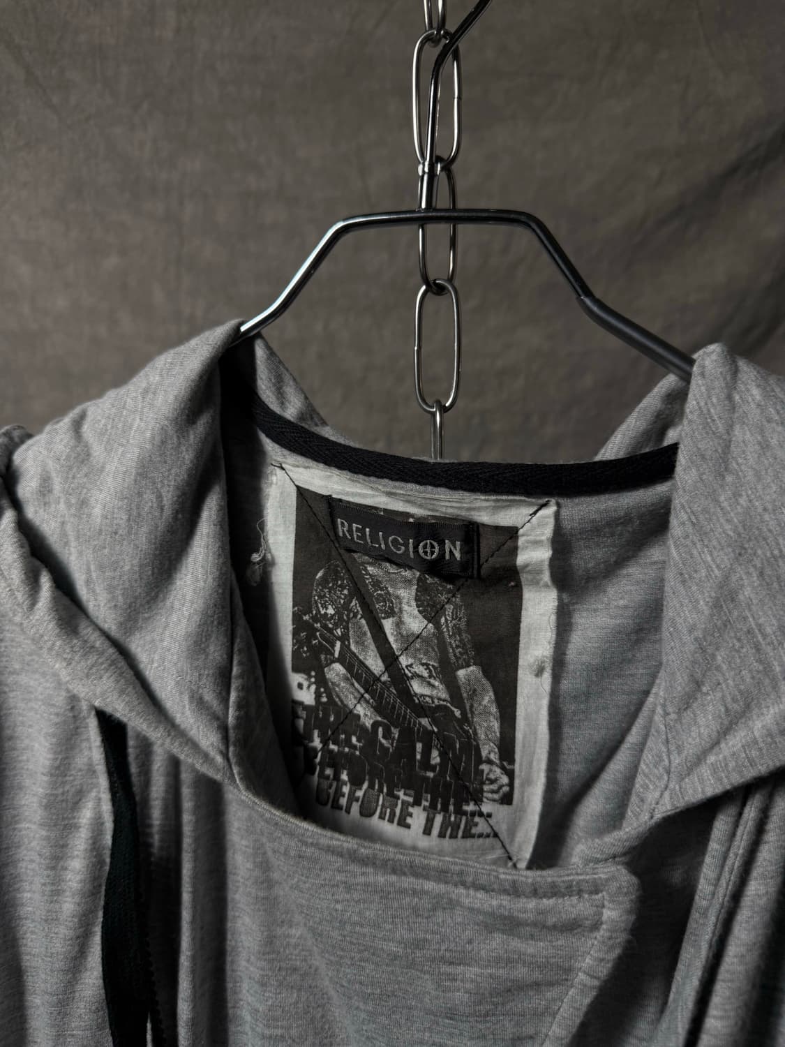 Religion Asymmetrical Hooded Zip-Up  상품이미지5