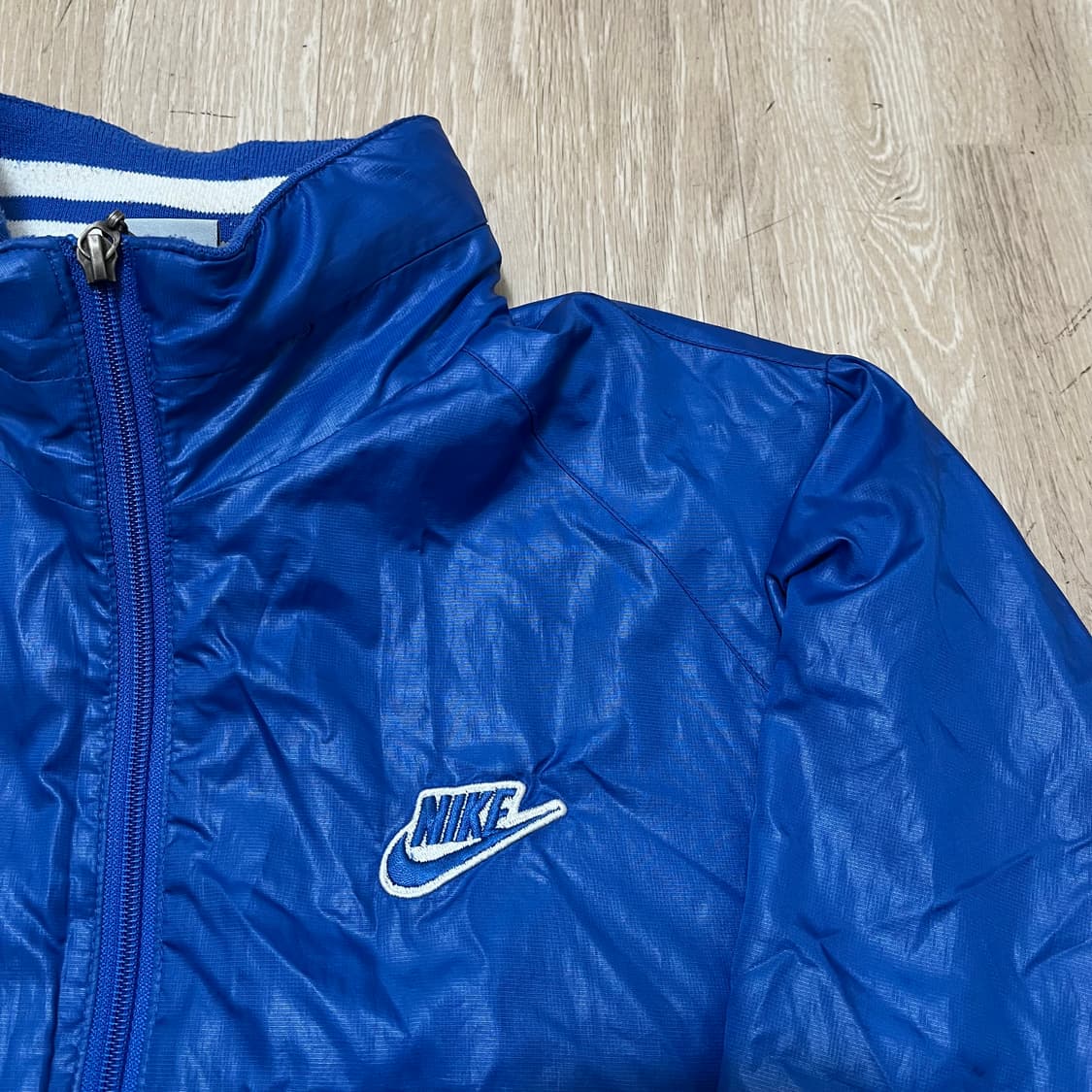 나이키 NIKE 올드스쿨 스우시 로고 바람막이 자켓 S(90) 상품이미지2