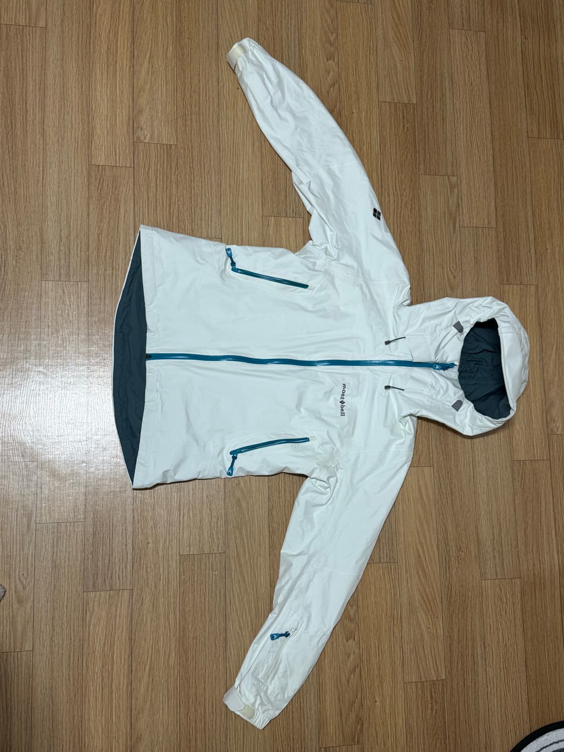 몽벨 스톰파카 바람막이 상품이미지2