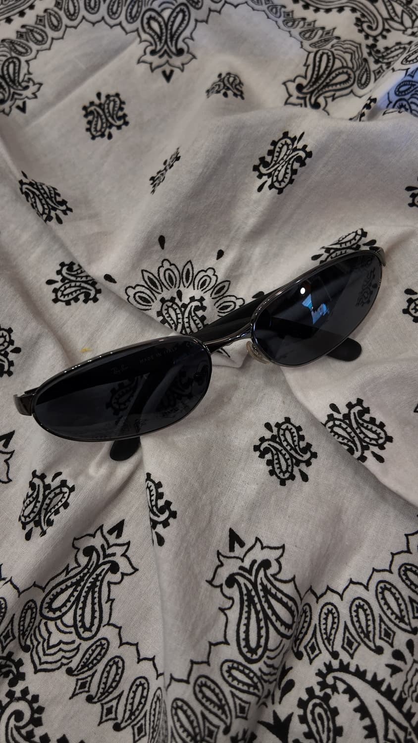 Ray-Ban Vintage 00s Metal Sunglasses 상품이미지2