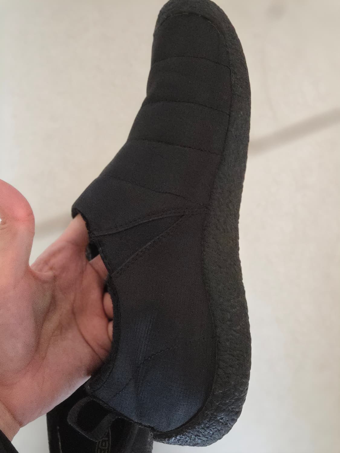 keen 하우저2 슬립온 블랙 260 상품이미지4