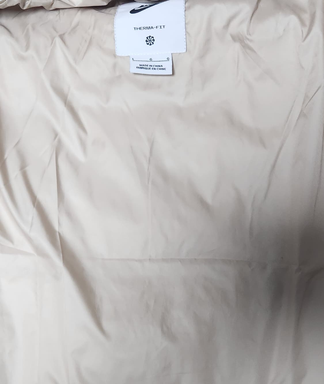 나이키 써마핏 패딩 L 상품이미지4