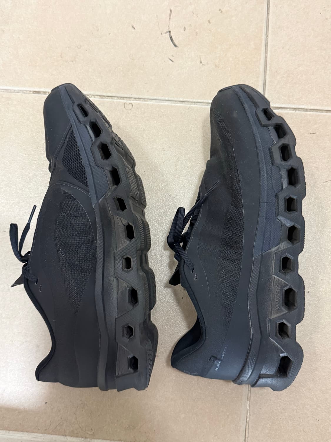 [300] 온러닝 파프 클라우드 몬스터 2 블랙 상품이미지3