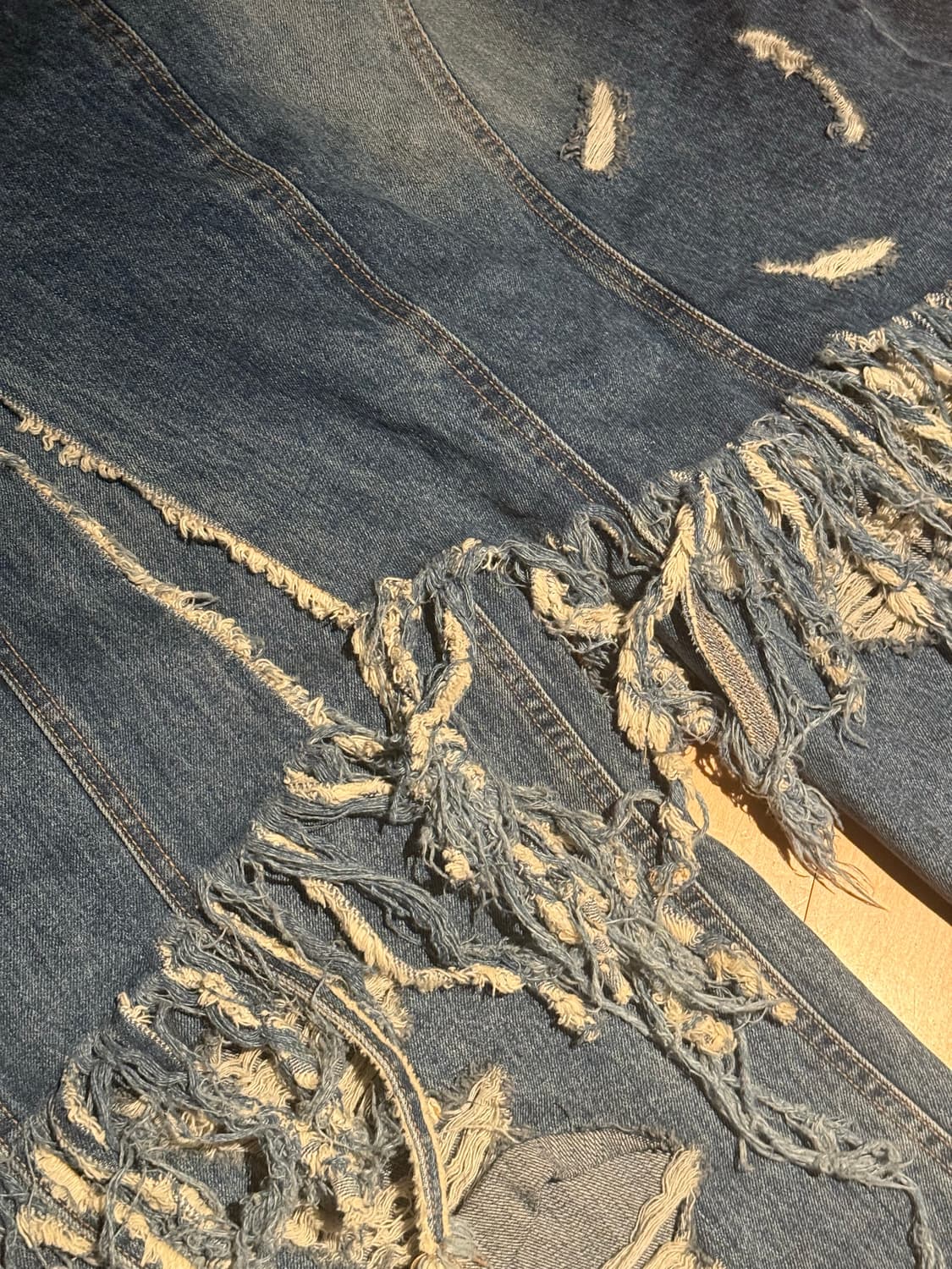 선데이오프클럽 레이어드 스커트 플레어 데님 진 상품이미지3