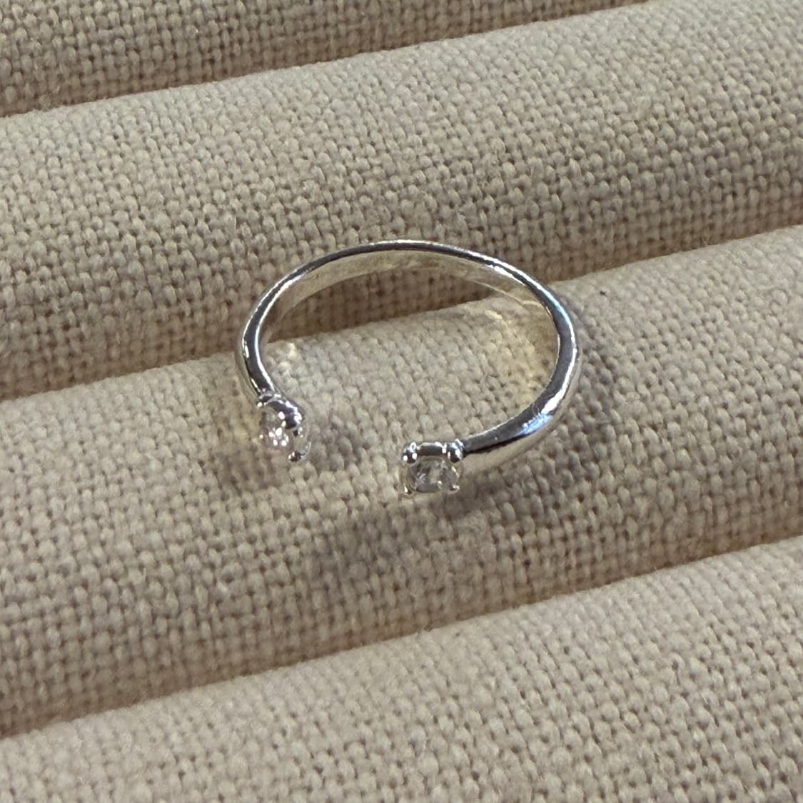 새상품 여성 신주 은도금 오픈큐빅 반지 상품이미지1