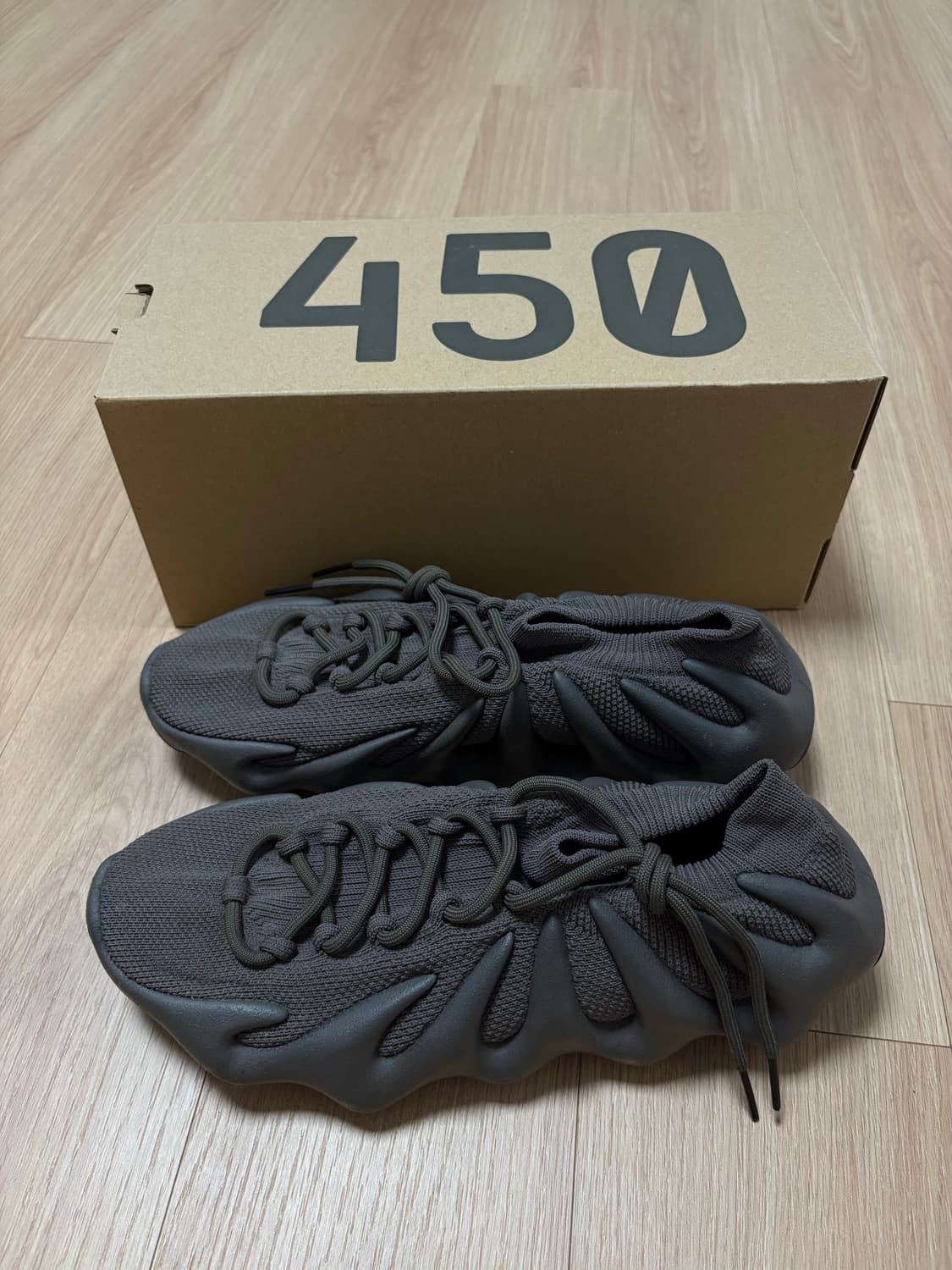 아디다스 이지 450 신더 상품이미지1