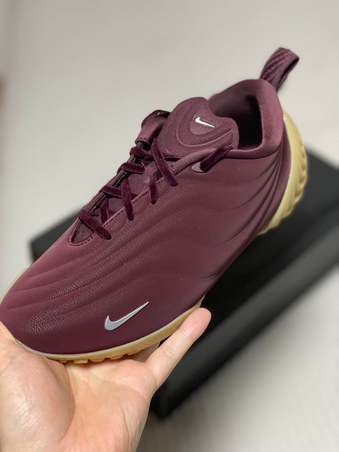 [250] 나이키 아스트라 울트라 버건디 크러쉬(✨새상품) 상품이미지1