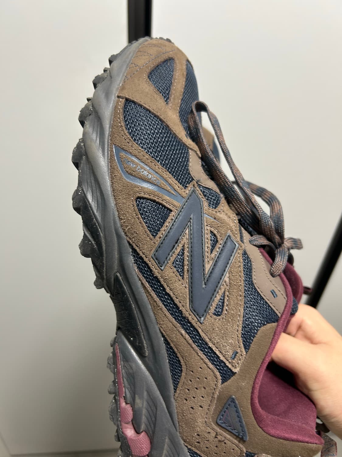 뉴발란스 610t  999휴머니티 콜라보 다크 머쉬룸 상품이미지1