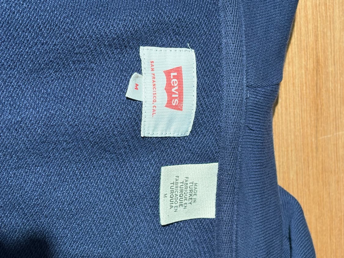 Levi's 빅로고 자수 후드 집업 상품이미지4