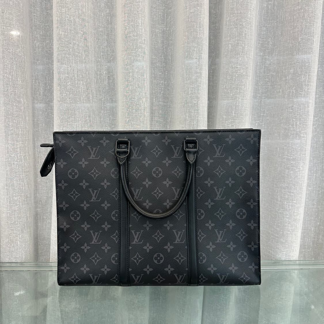 루이비통 이클립스 삭플라 호리존탈 토트 크로스백 상품이미지2