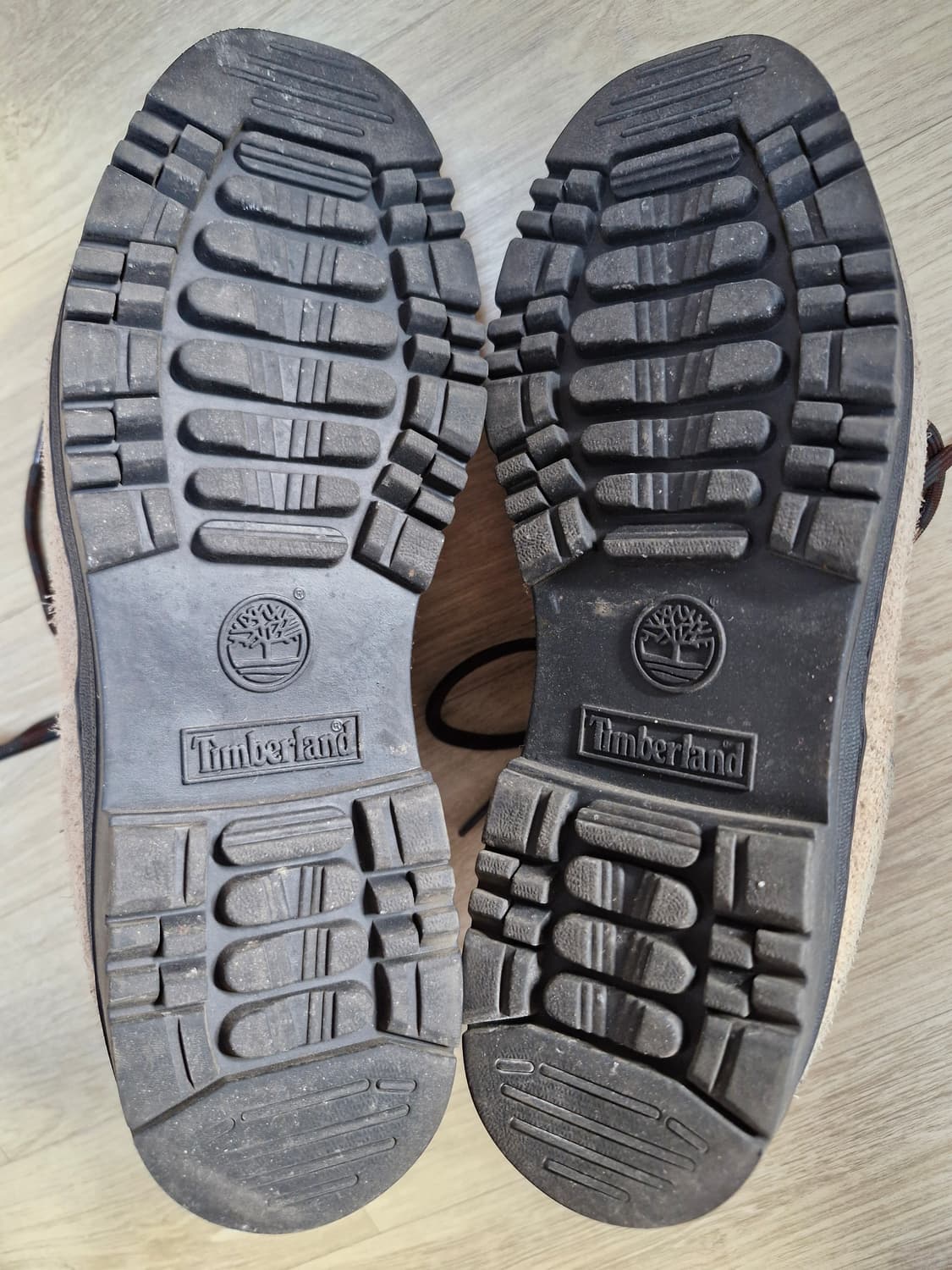 팀버랜드 디스이즈네버댓 목토 미드 부츠 275 판매합니다 상품이미지6