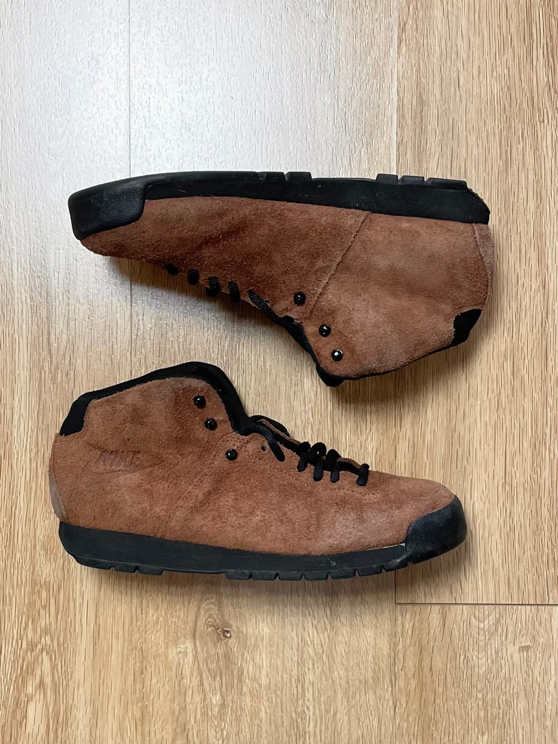 택포) 이제는 단종된 나이키 ACG 에어 마그마 된장 칼라 상품이미지1