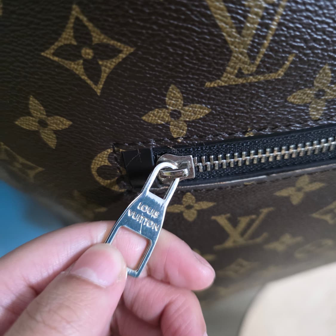 루이비통 마카사르 파크 남성용 백팩 가방 상품이미지3