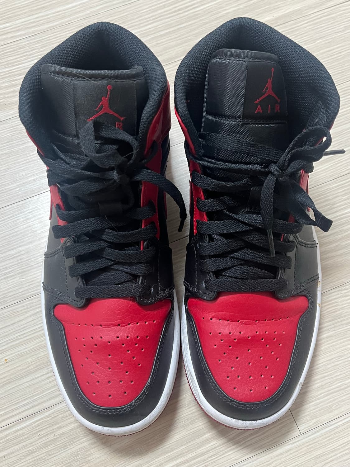 나이키 조던 1 미드 브레드 밴드 255 상품이미지1