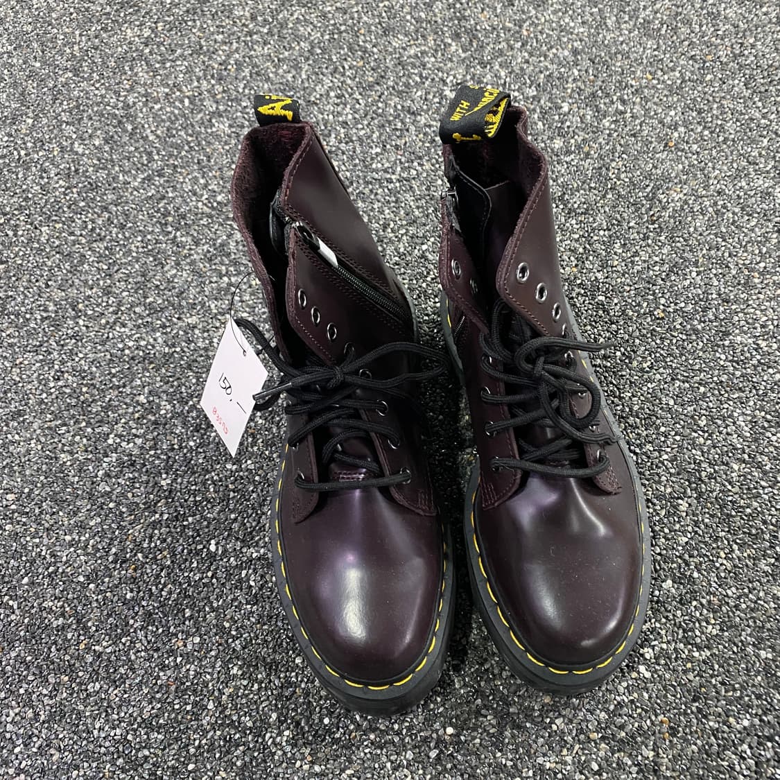 닥터마틴 제이든 8홀 워커 B3575 상품이미지1