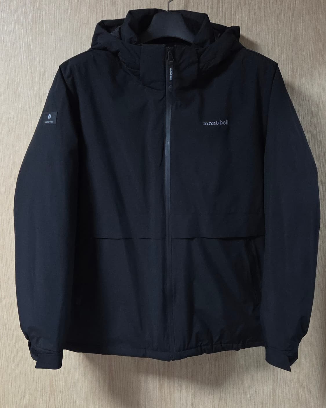 (착샷)  몽벨 에어웜 패딩 자켓 상품이미지1