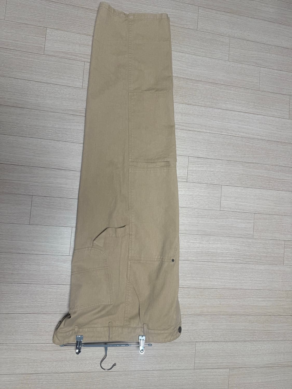 아오이로 Cutted Double Knee Pants - Tan v2 상품이미지2