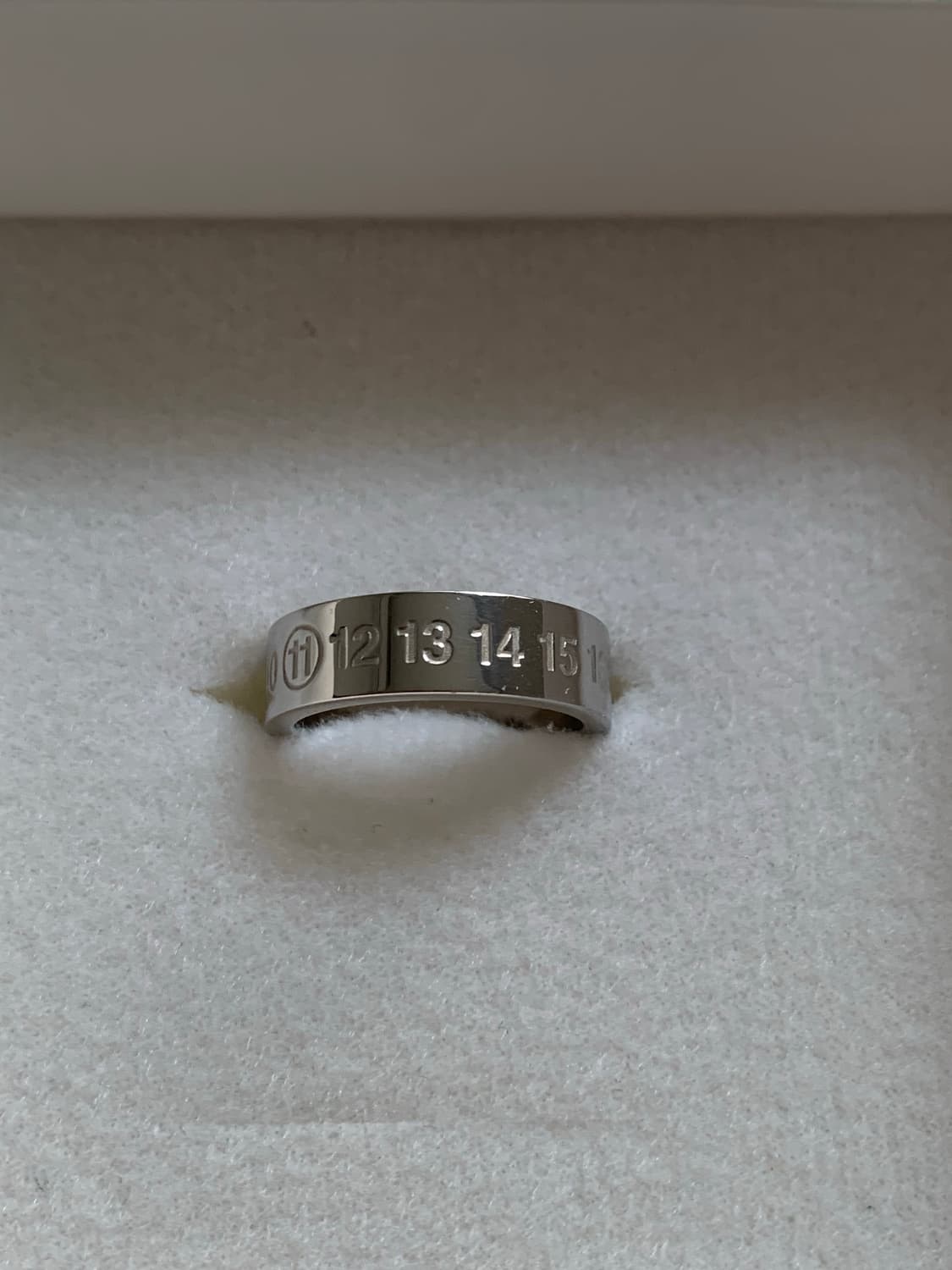 마르지엘라 넘버링 반지 상품이미지1