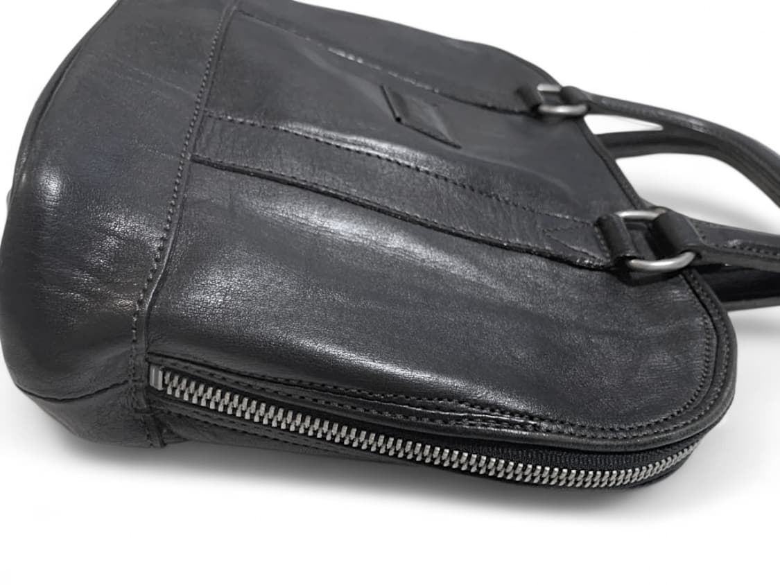 장폴고티에 송아지 가죽 라운드 핸드백 블랙 상품이미지3