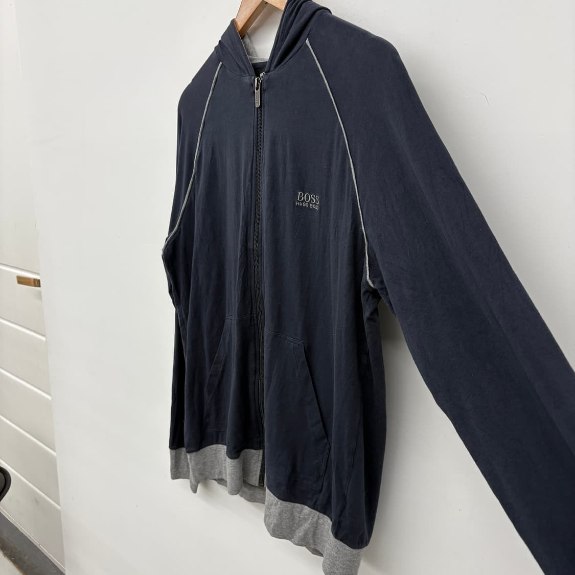 보스 블랙 후드집업 배색 여성 M 상품이미지4