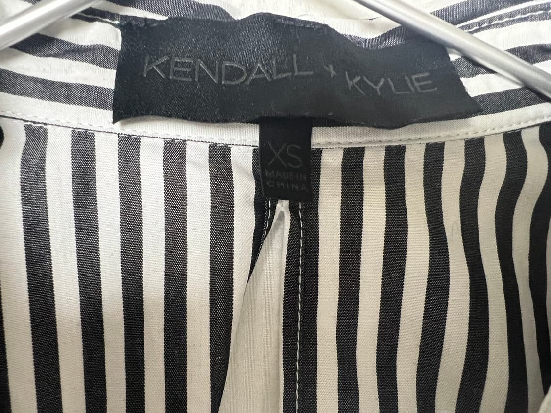 kendallxkylie strip블라우스 xs 상품이미지7