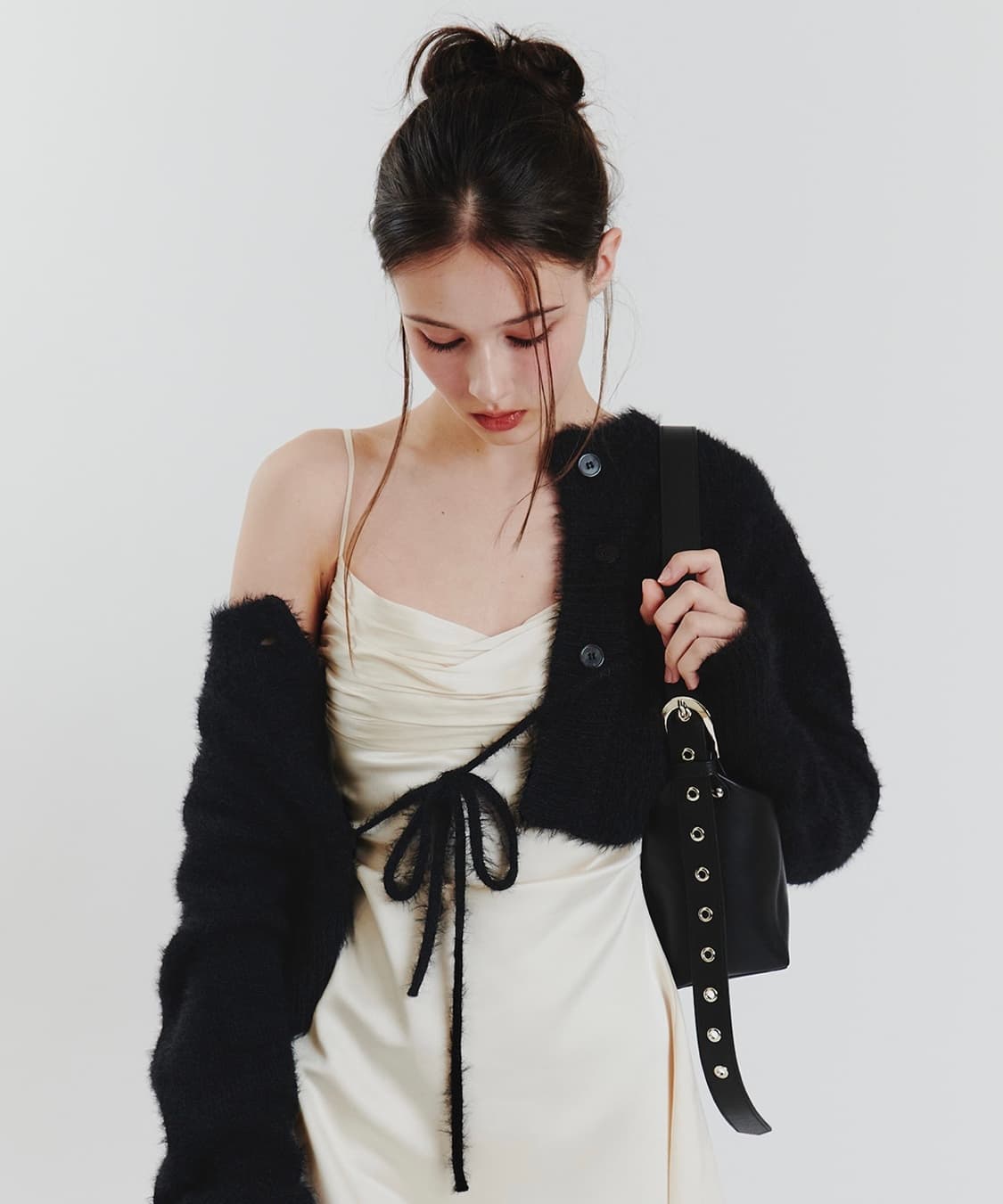 페인오어플레져 안젤라 니트 가디건 블랙 상품이미지1