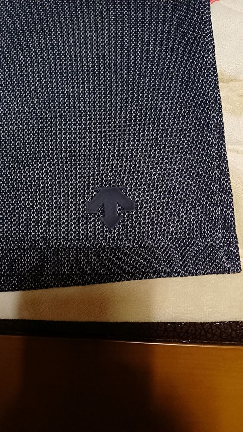 데상트 반팔 100 가슴51 기장69 상품이미지6