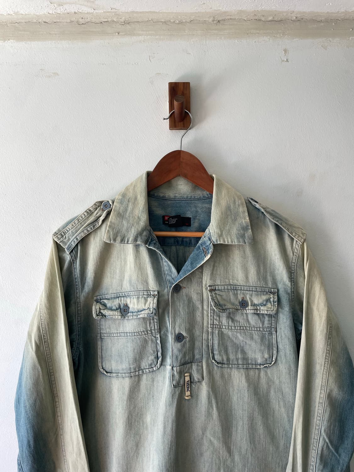 Vintage Diesel Denim Shirt 상품이미지1