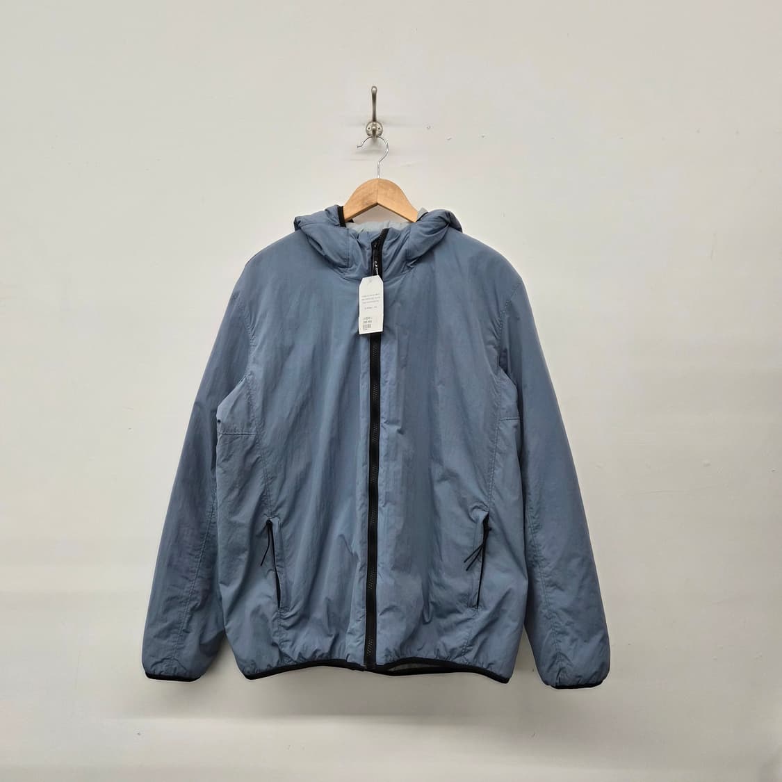 CP 컴퍼니 고글 후드 패팅 재킷 남성 M 상품이미지1