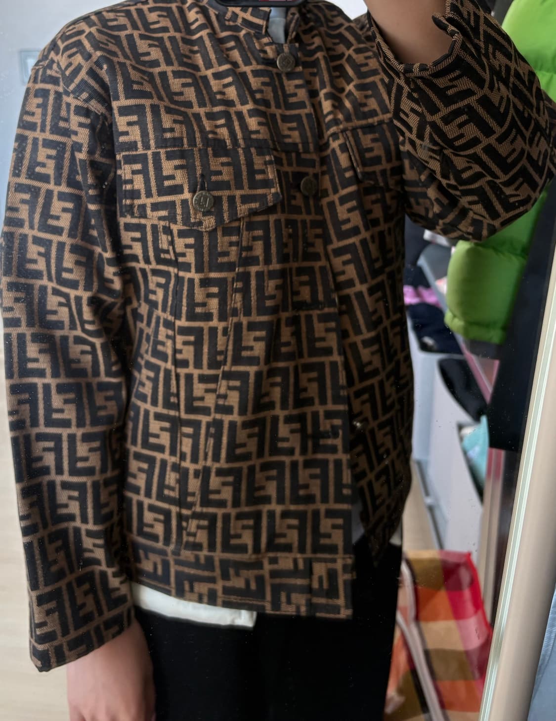 펜디 빈티지 자켓 상품이미지2