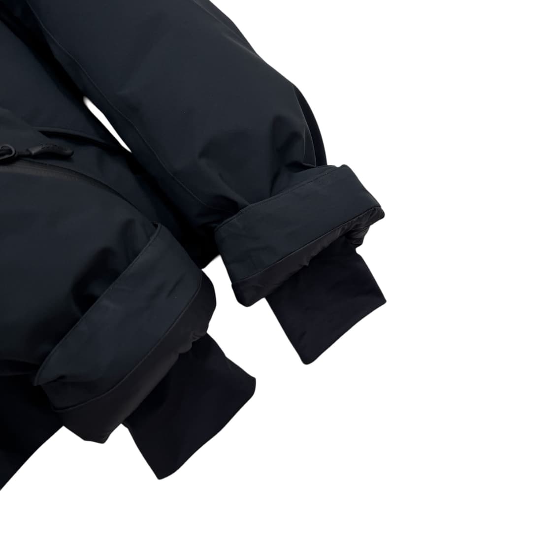 21FW 팔라스 고어텍스 아크틱 카고 파카 패딩 블랙 XL 상품이미지4