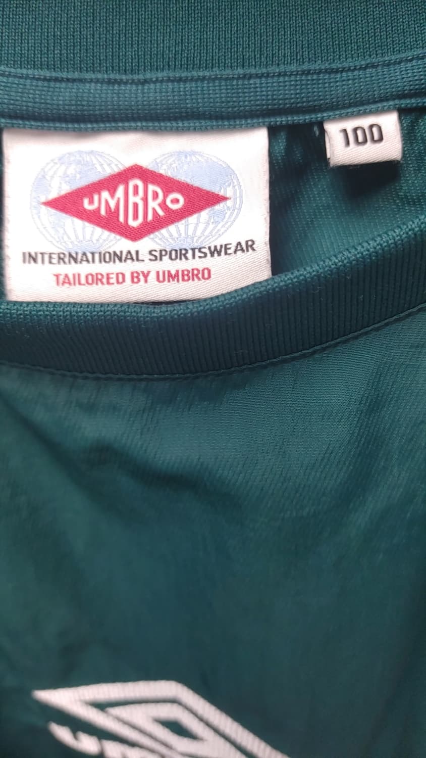 엄브로 컬러블록 반팔 우븐 피스테 그린 100 상품이미지3