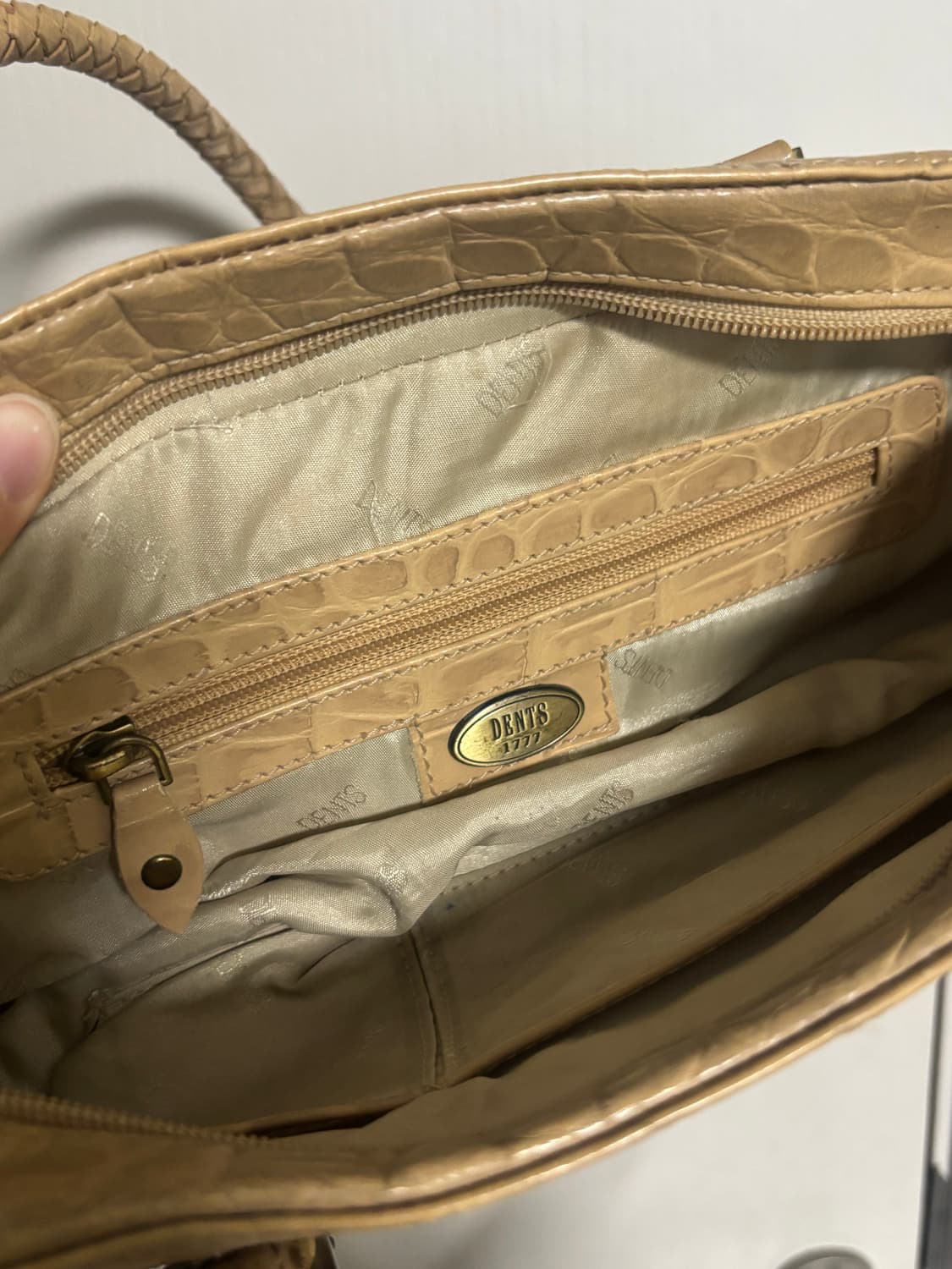 아야즈빈티지 덴츠(DENTS) 크로커 엠보 핸드백 상품이미지5