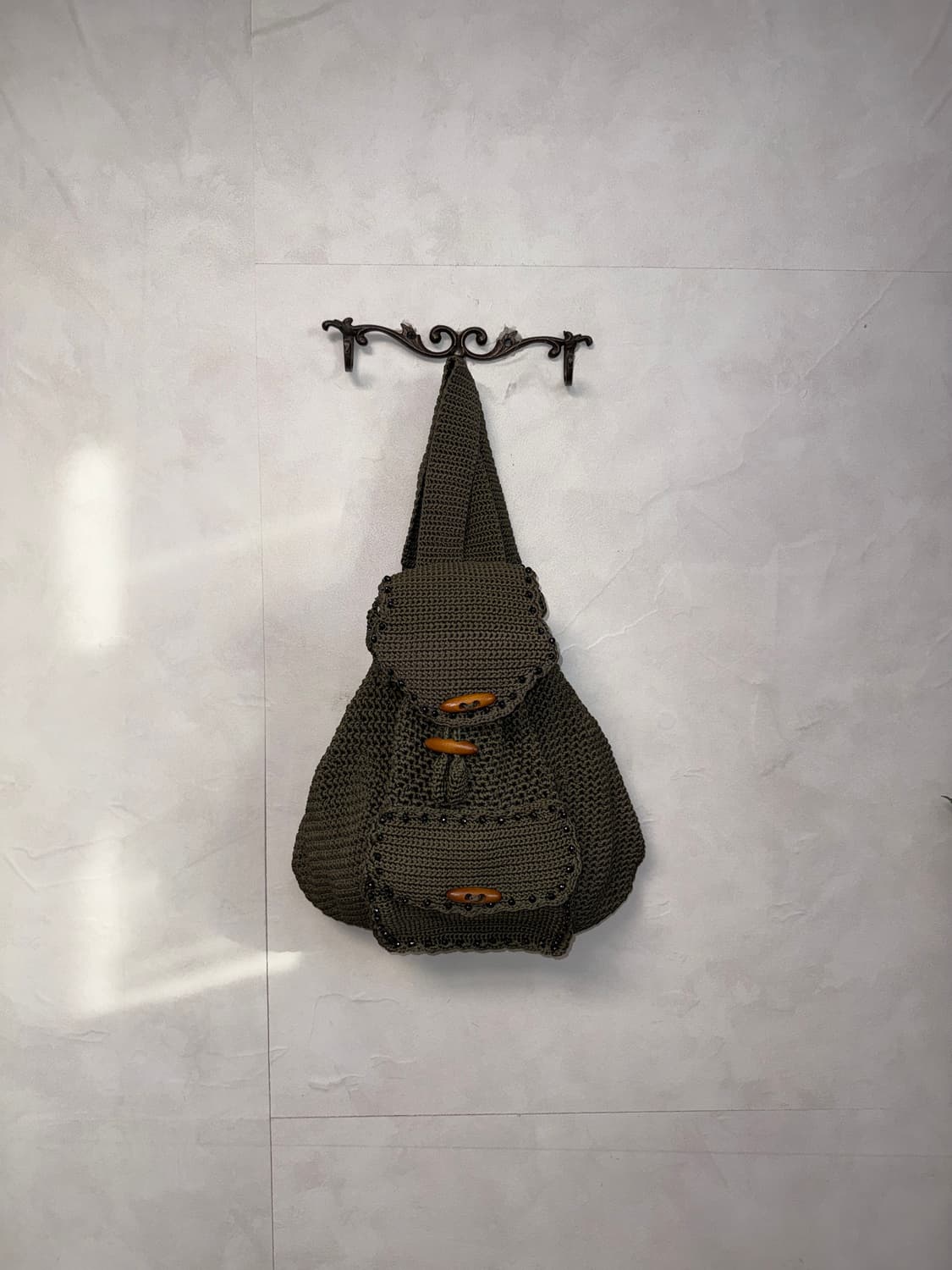 Khaki duffle button net knit backpack  상품이미지1