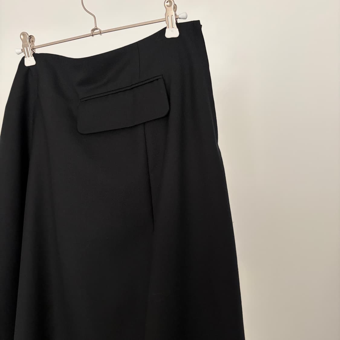 Side Transformed Button Detail Skirt 상품이미지3