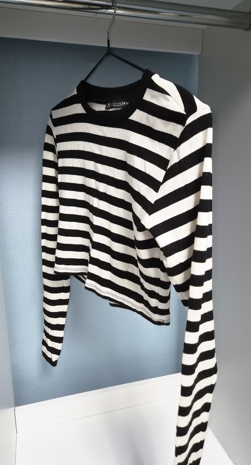 자라 스트라이프 크롭 탑 상품이미지3