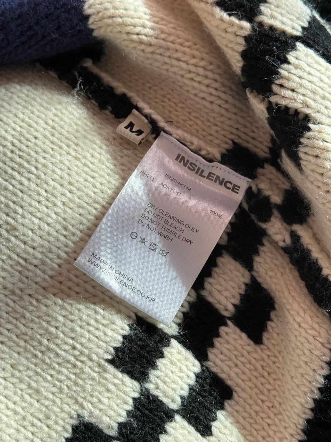인세인개러지x인사일런스 니트집업 상품이미지7