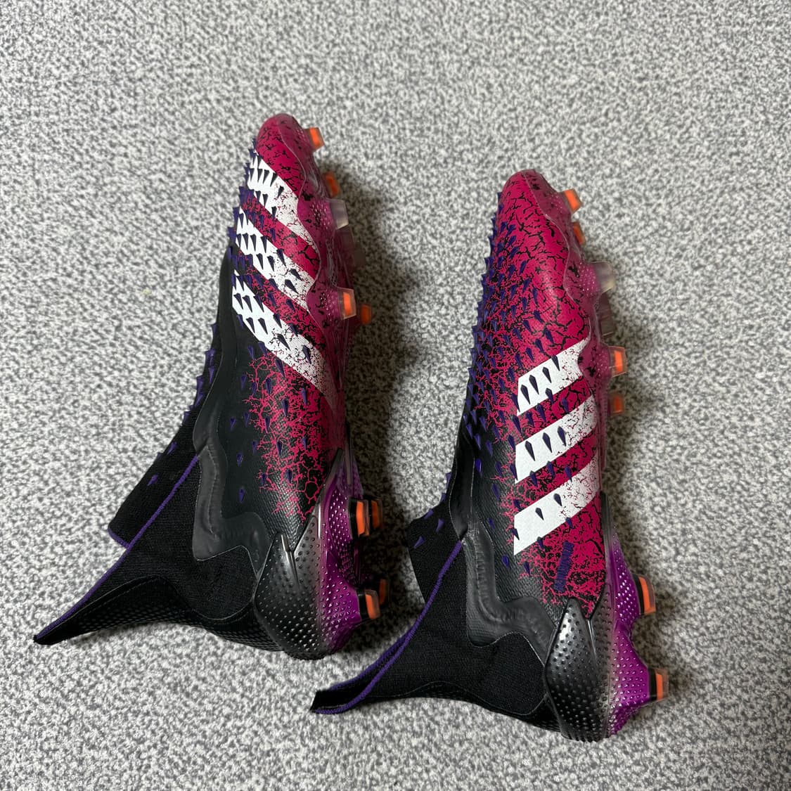 [정가 50만원] 아디다스 프레데터 프릭 FG 축구화 280 상품이미지7