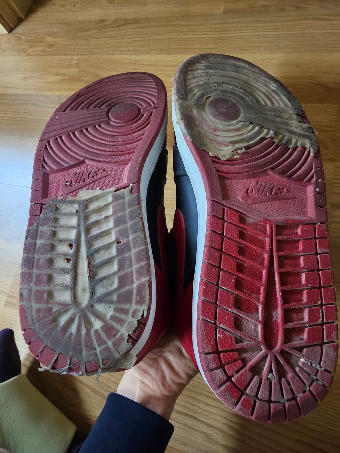 에어조던 1 미드 브레드 270 상품이미지5