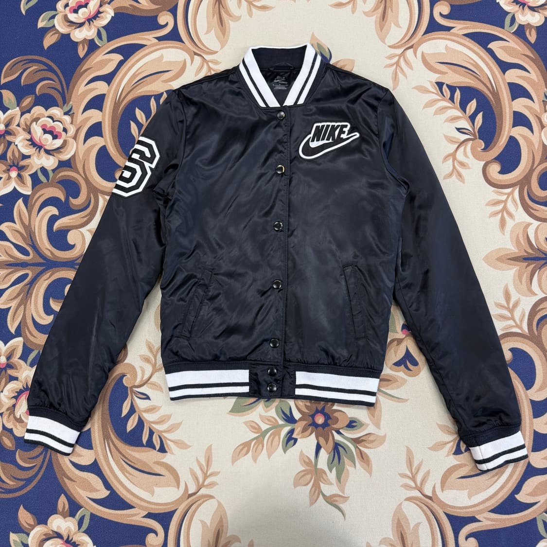 (S)10s 나이키 NIKE 세틴 바시티 자켓(블랙,검흰) 상품이미지1